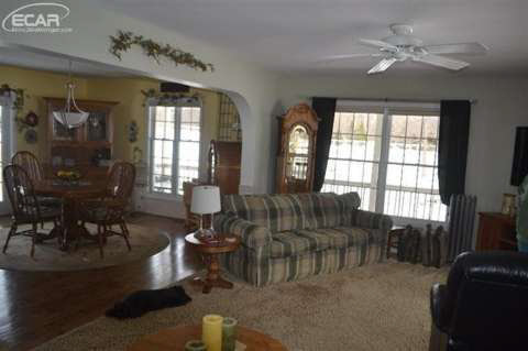 4348 Phillips Road Metamora, MI 48455 - Photo 7 of 95 20429795-6.JPG