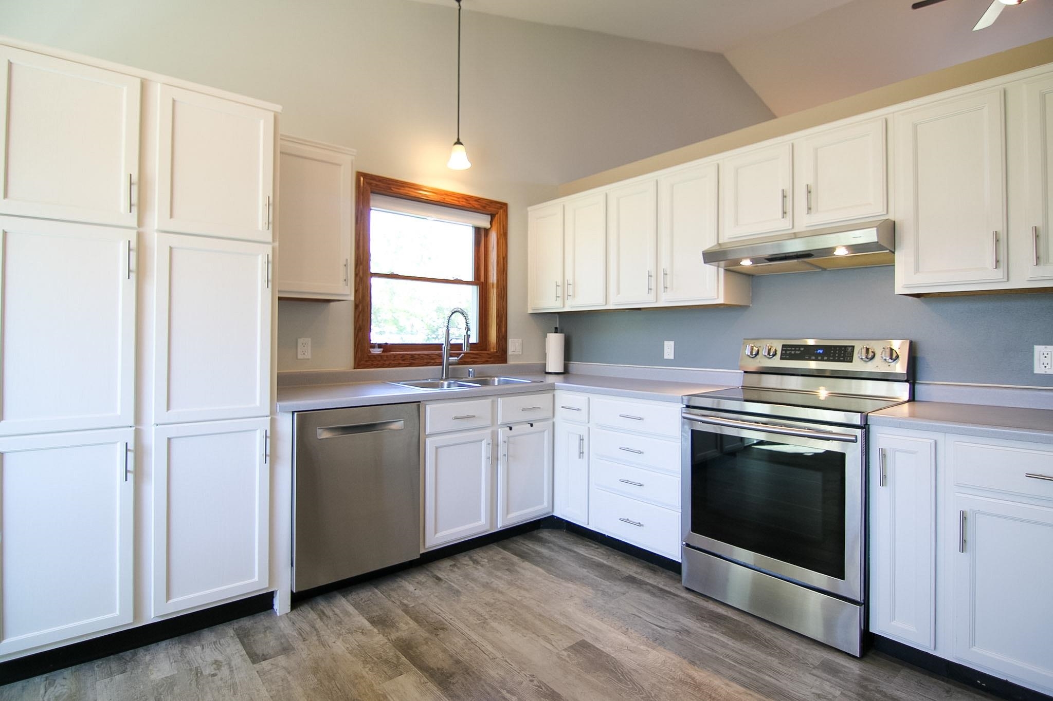 804 Whispering Way Cottage Grove, WI 53527 - Photo 14 of 72