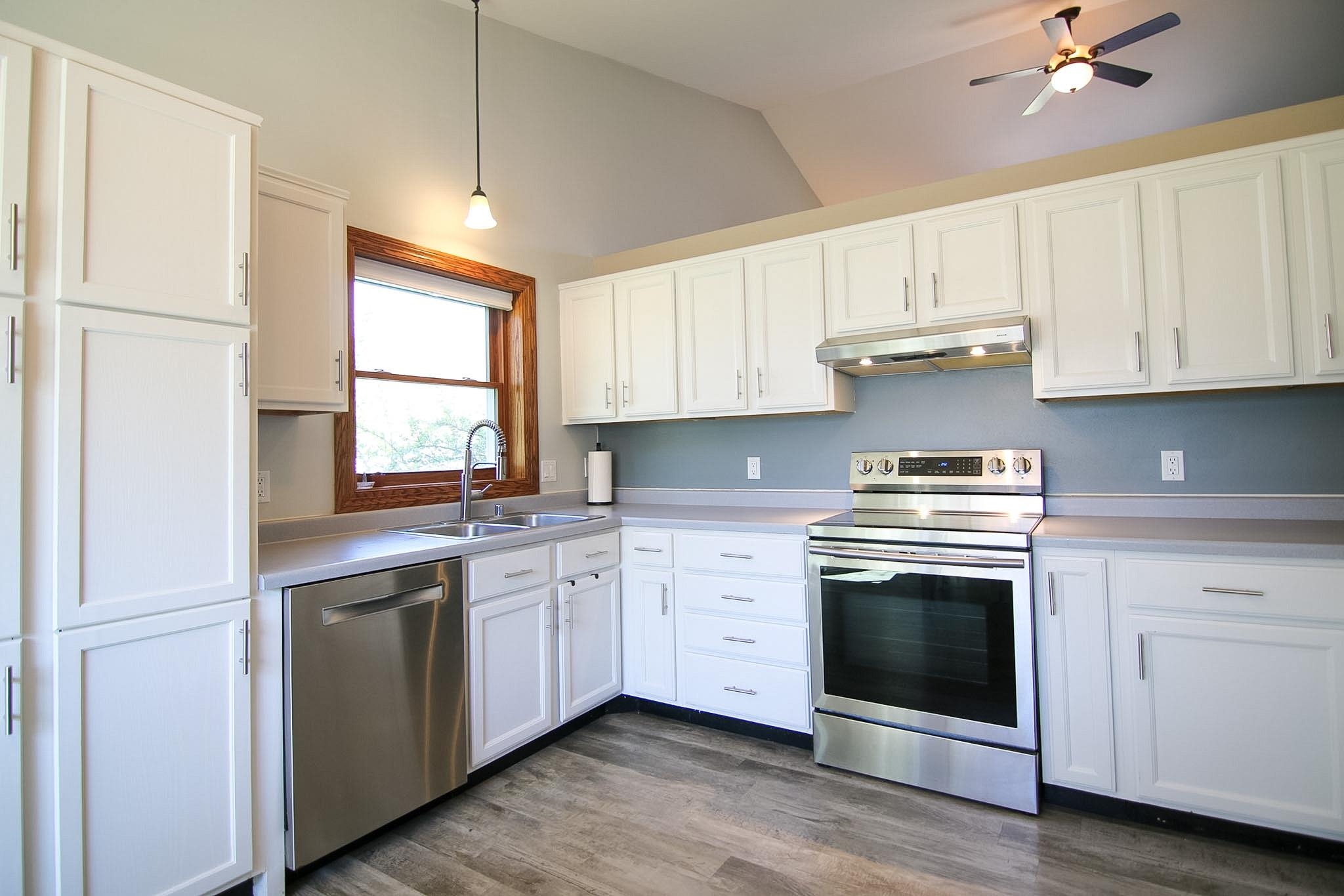 804 Whispering Way Cottage Grove, WI 53527 - Photo 15 of 72