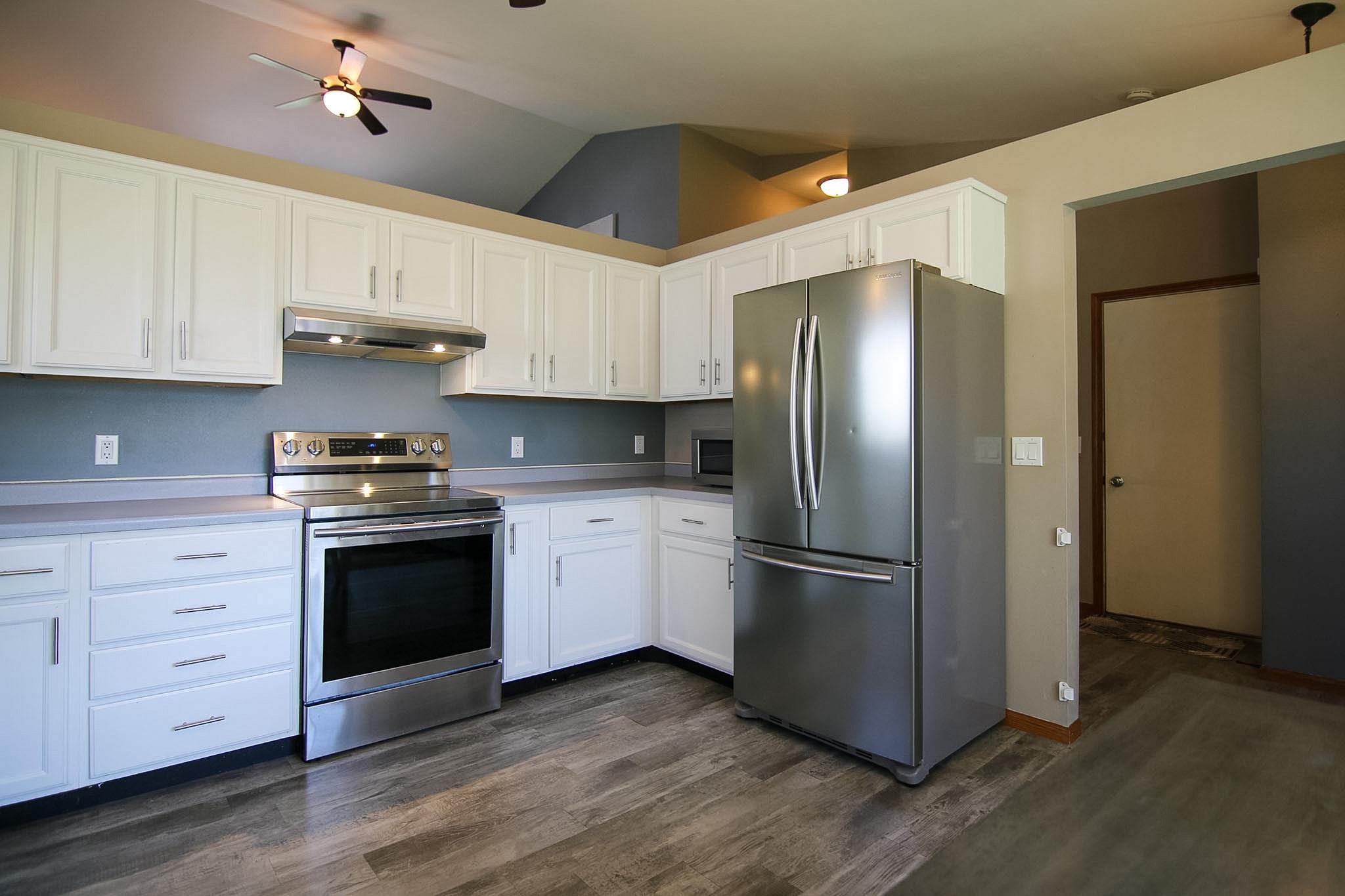 804 Whispering Way Cottage Grove, WI 53527 - Photo 18 of 72