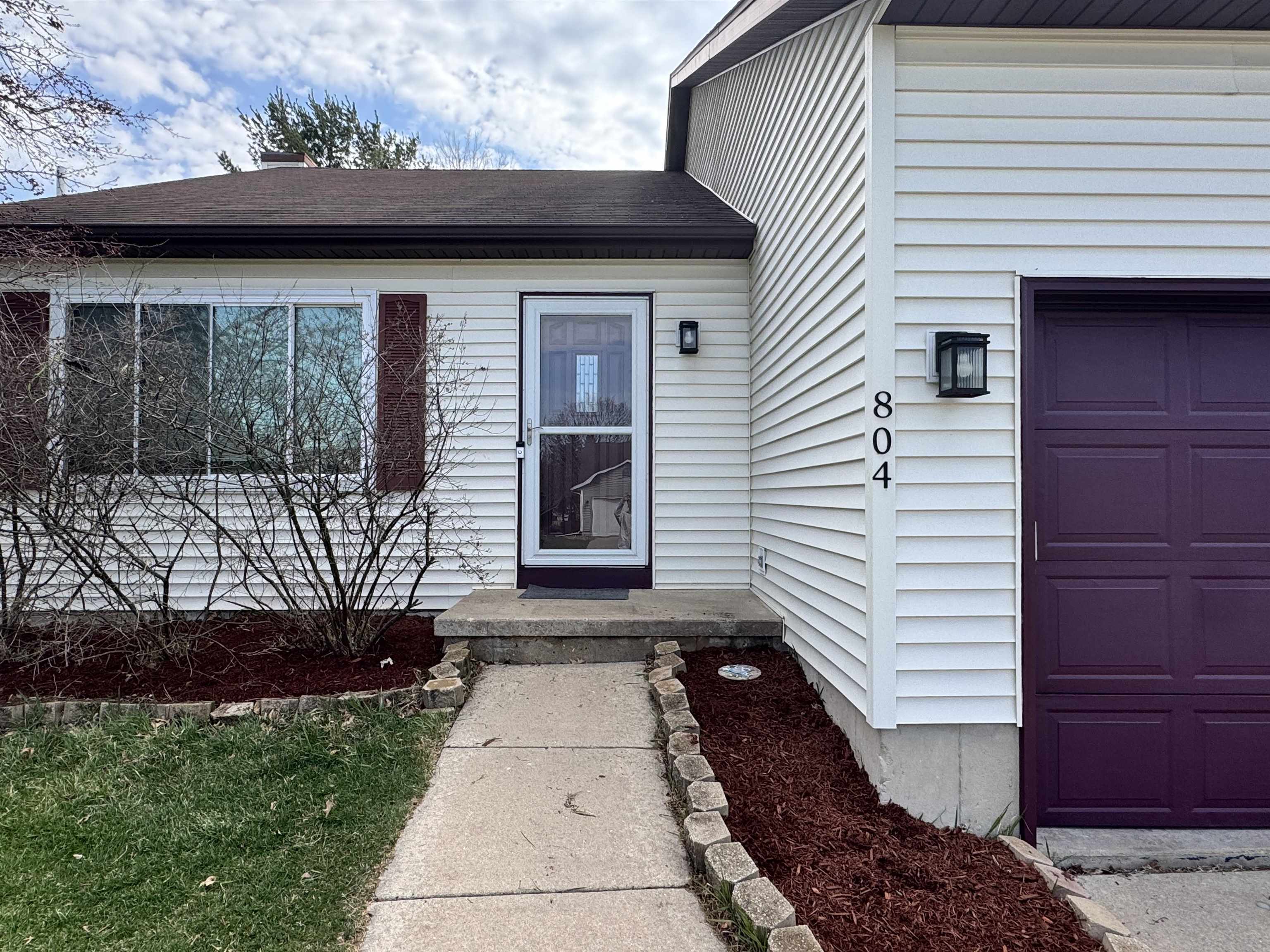 804 Whispering Way Cottage Grove, WI 53527 - Photo 5 of 72