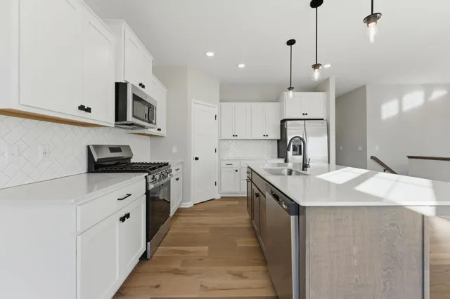 $474,990 | 10633 29th Street Northeast, St. Michael, MN 55376