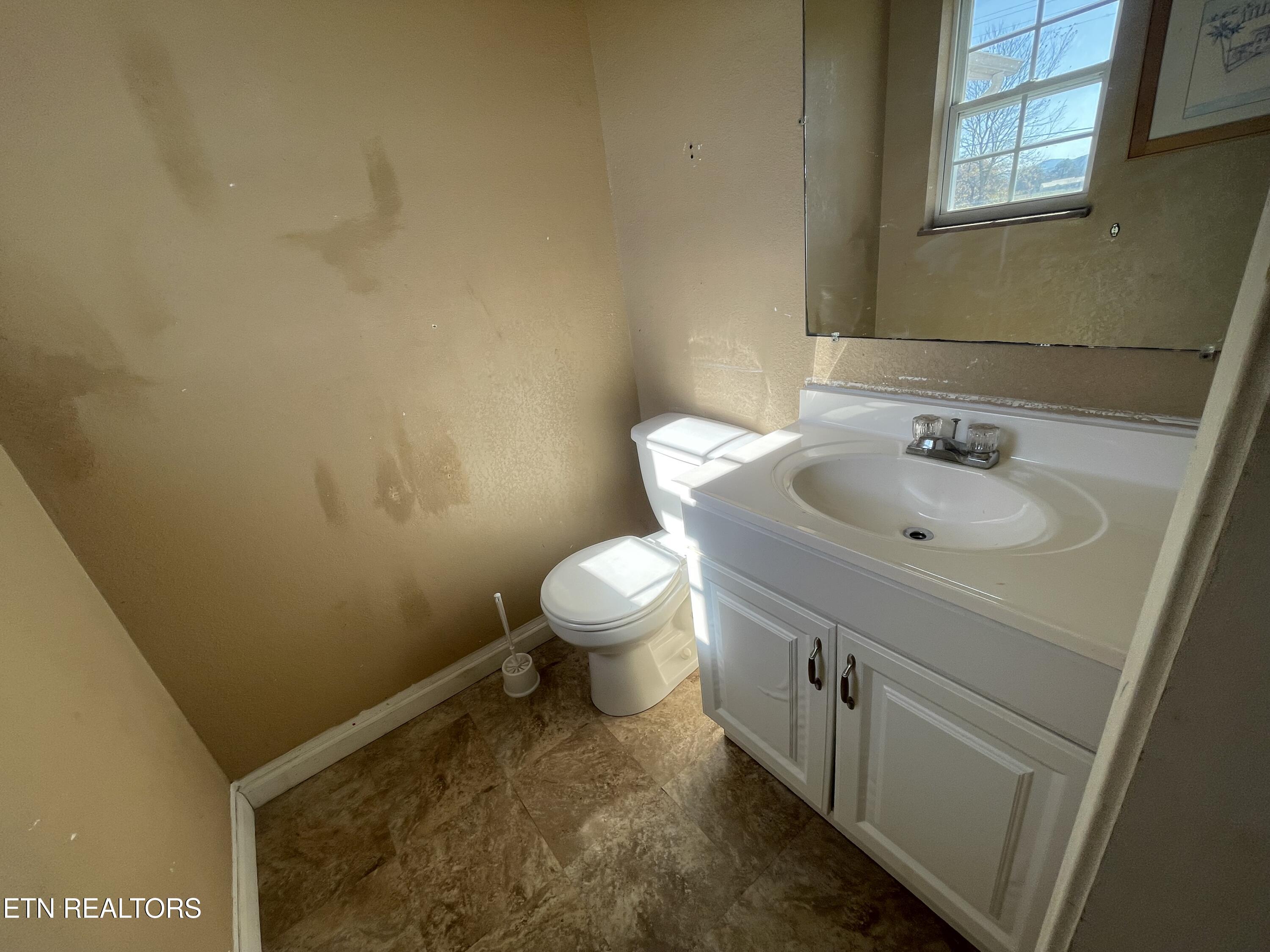 303 Curtis Road Tellico Plains, TN 37385 - Photo 21 of 27 IMG_6741