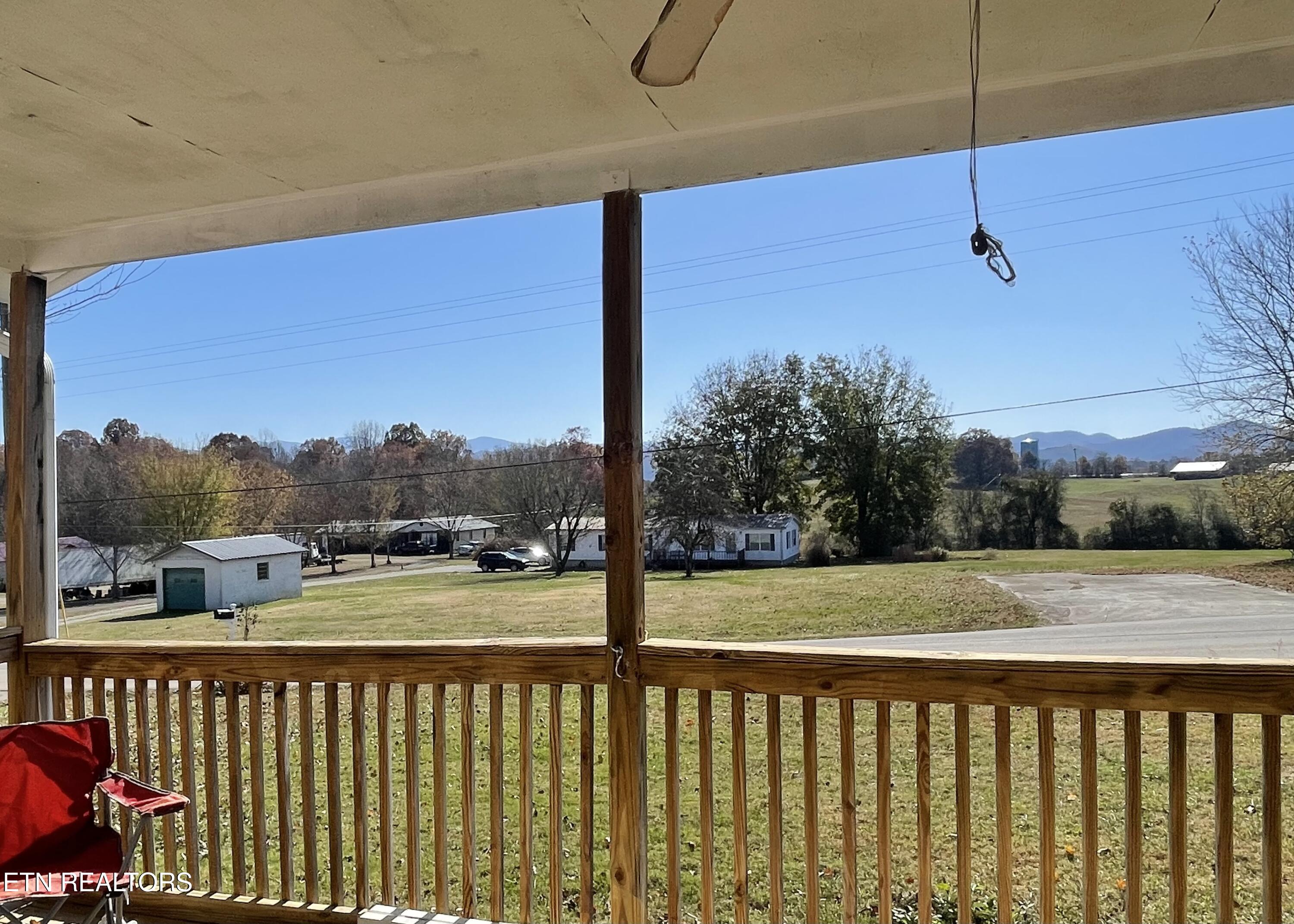 303 Curtis Road Tellico Plains, TN 37385 - Photo 9 of 27 IMG_6744