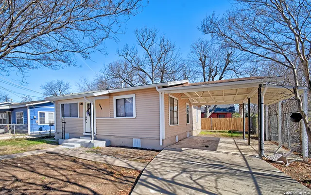 $1,395 | 844 San Manuel Avenue, San Antonio, TX 78237
