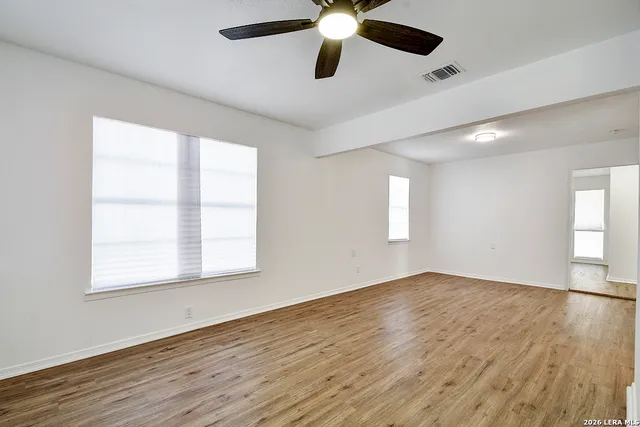 $1,395 | 844 San Manuel Avenue, San Antonio, TX 78237