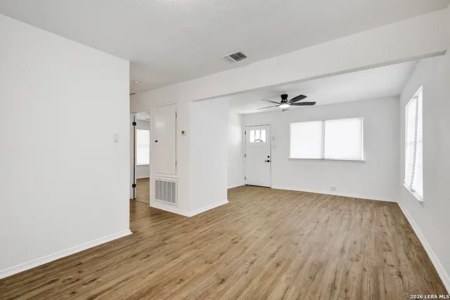 $1,395 | 844 San Manuel Avenue, San Antonio, TX 78237