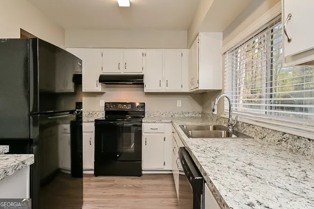 $1,530 | 8974 Homewood Drive, Riverdale, GA 30274