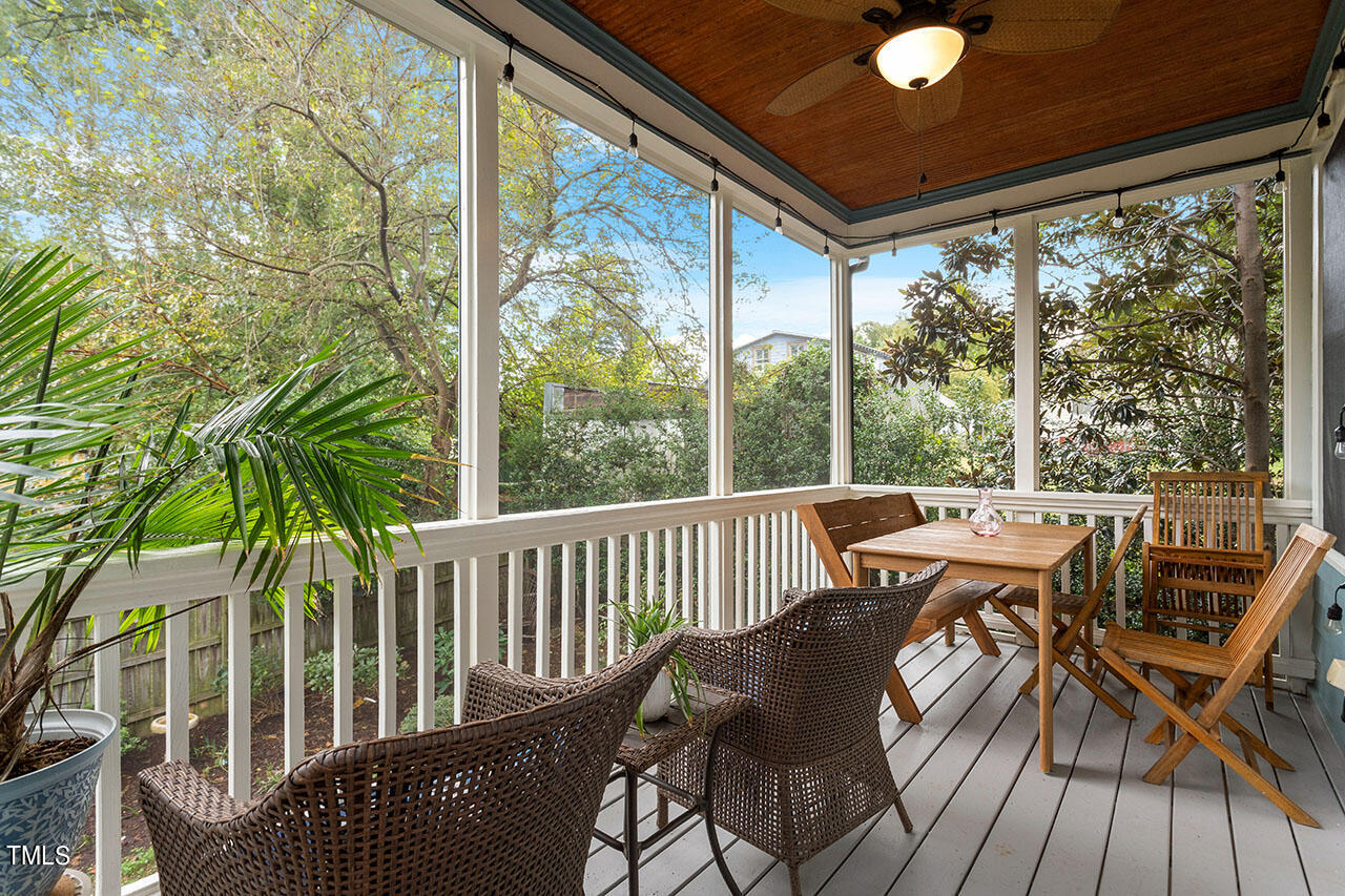 808 Elm Street Raleigh, NC 27604 - Photo 23 of 44 a view of a chairs and table in the balcony