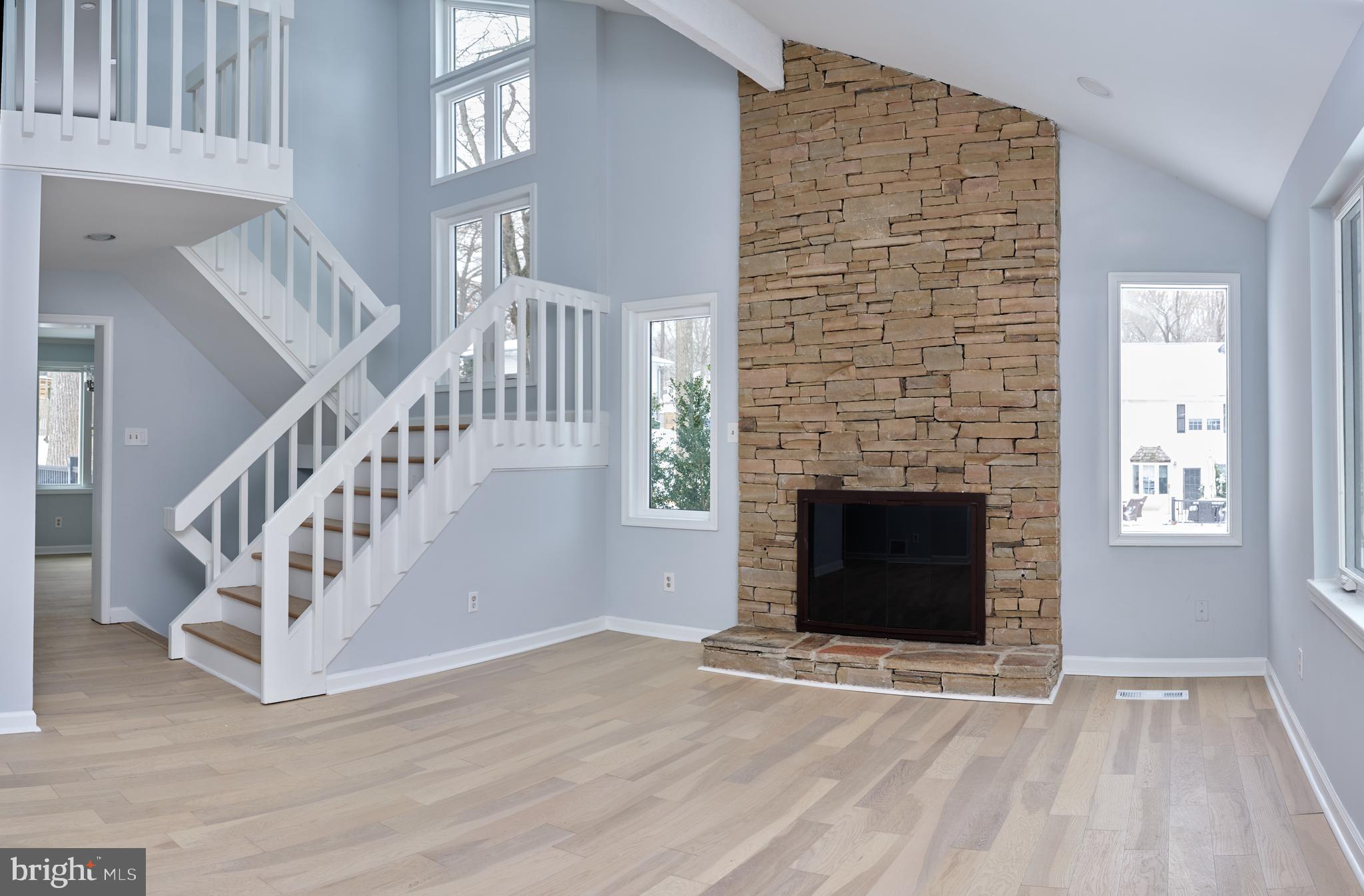 574 Willis Lane Wayne, PA 19087 - Photo 5 of 33