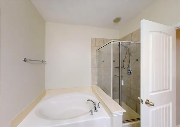 $375,000 | 3312 Glen Crest Lane, Denton, TX 76208