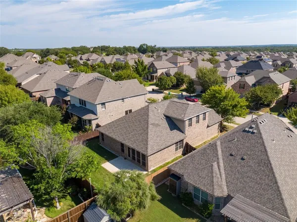 $375,000 | 3312 Glen Crest Lane, Denton, TX 76208