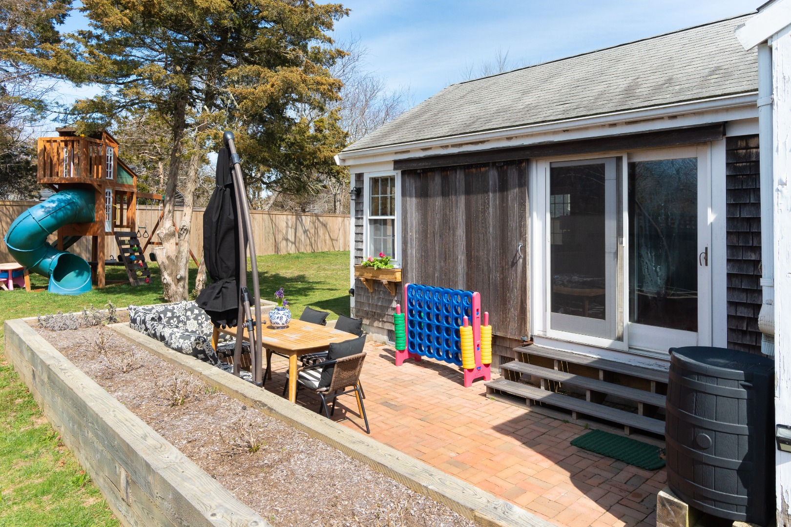 17 A Bartlett Road Nantucket, MA 02554 - Photo 3 of 17 Gallery Image 3