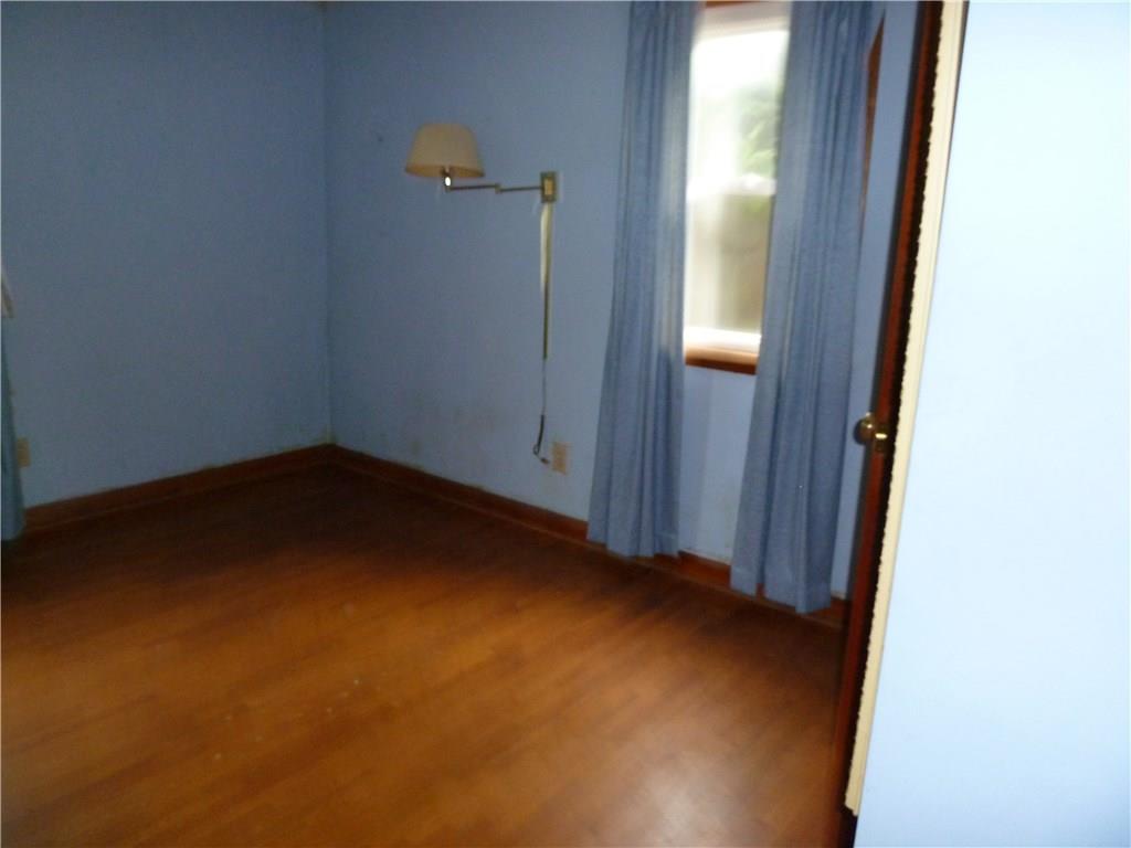 235 Chestnut Street Indiana, PA 15701 - Photo 6 of 9 BEDROOM