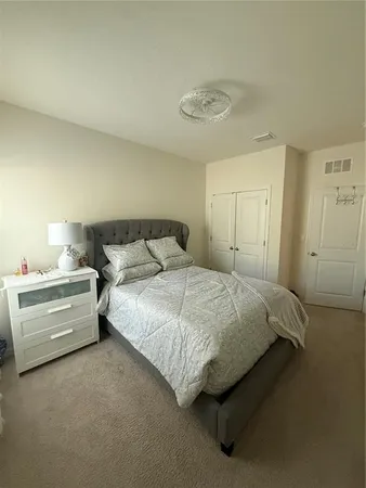 $2,995 | 13604 Northwest 14th Place, Gainesville, FL 32606