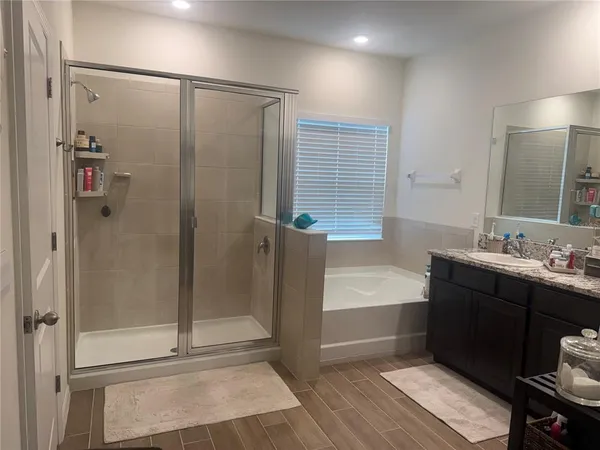 $2,995 | 13604 Northwest 14th Place, Gainesville, FL 32606