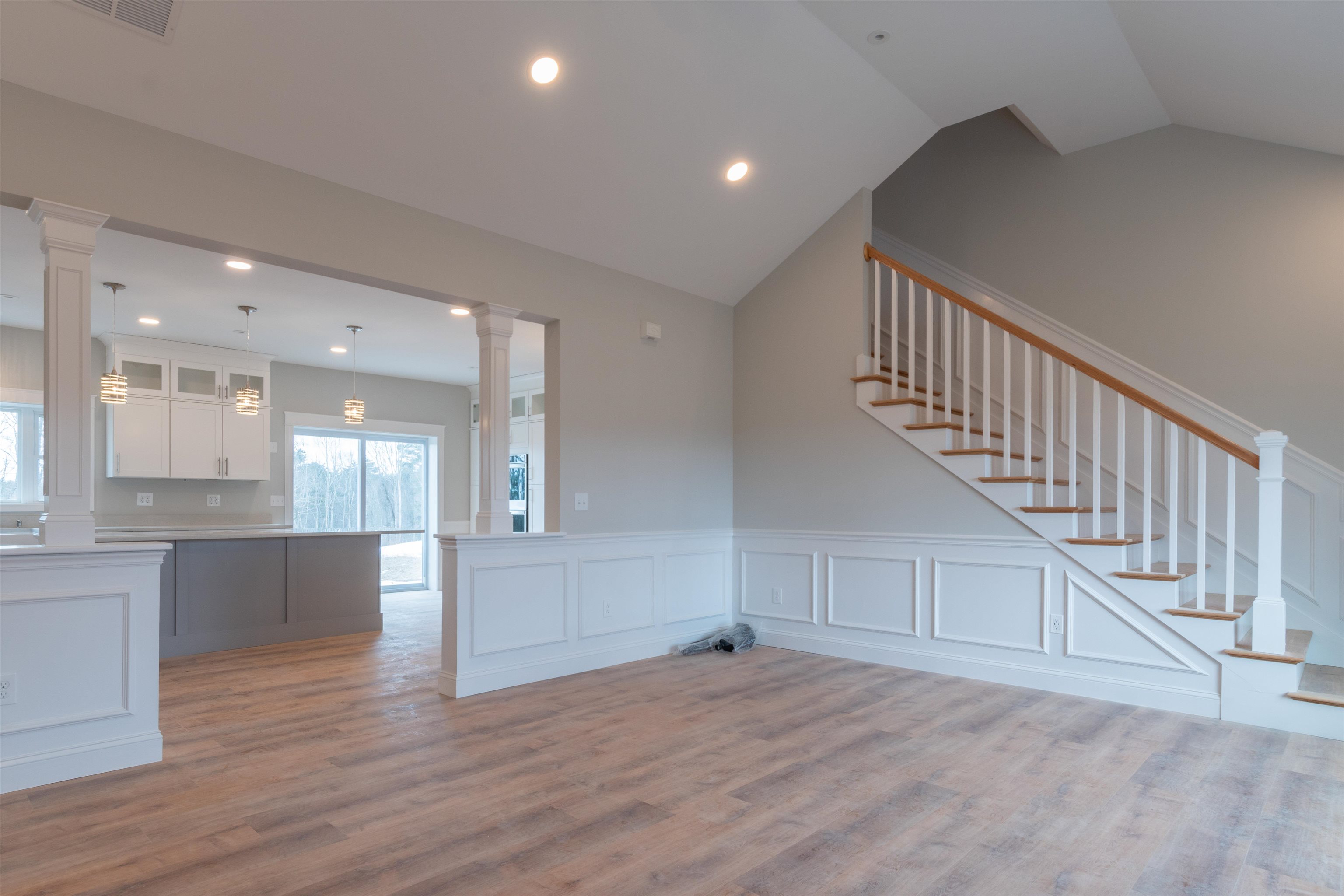 85 Lockes Hill Road Epsom, NH 03234 - Photo 4 of 34