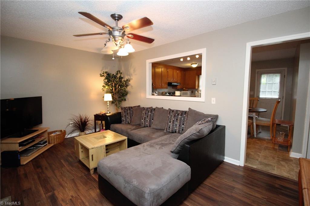 5181 Yukon Road Walkertown, NC 27051 - Photo 5 of 16 Gallery Image 5