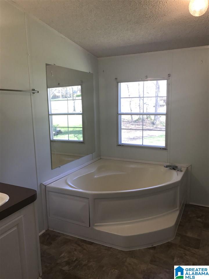 195 Honeysuckle Way Riverside, AL 35135 - Photo 10 of 24