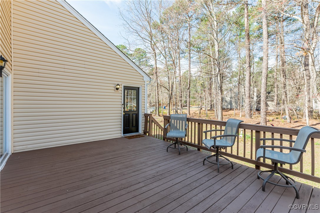 7400 Cannock Road Chesterfield, VA 23832 - Photo 31 of 36 an outdoor view with a sitting space and large trees