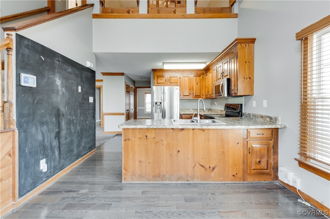 7400 Cannock Road Chesterfield, VA 23832 - Photo 7 of 36 a kitchen with stainless steel appliances granite countertop a sink a stove and a refrigerator