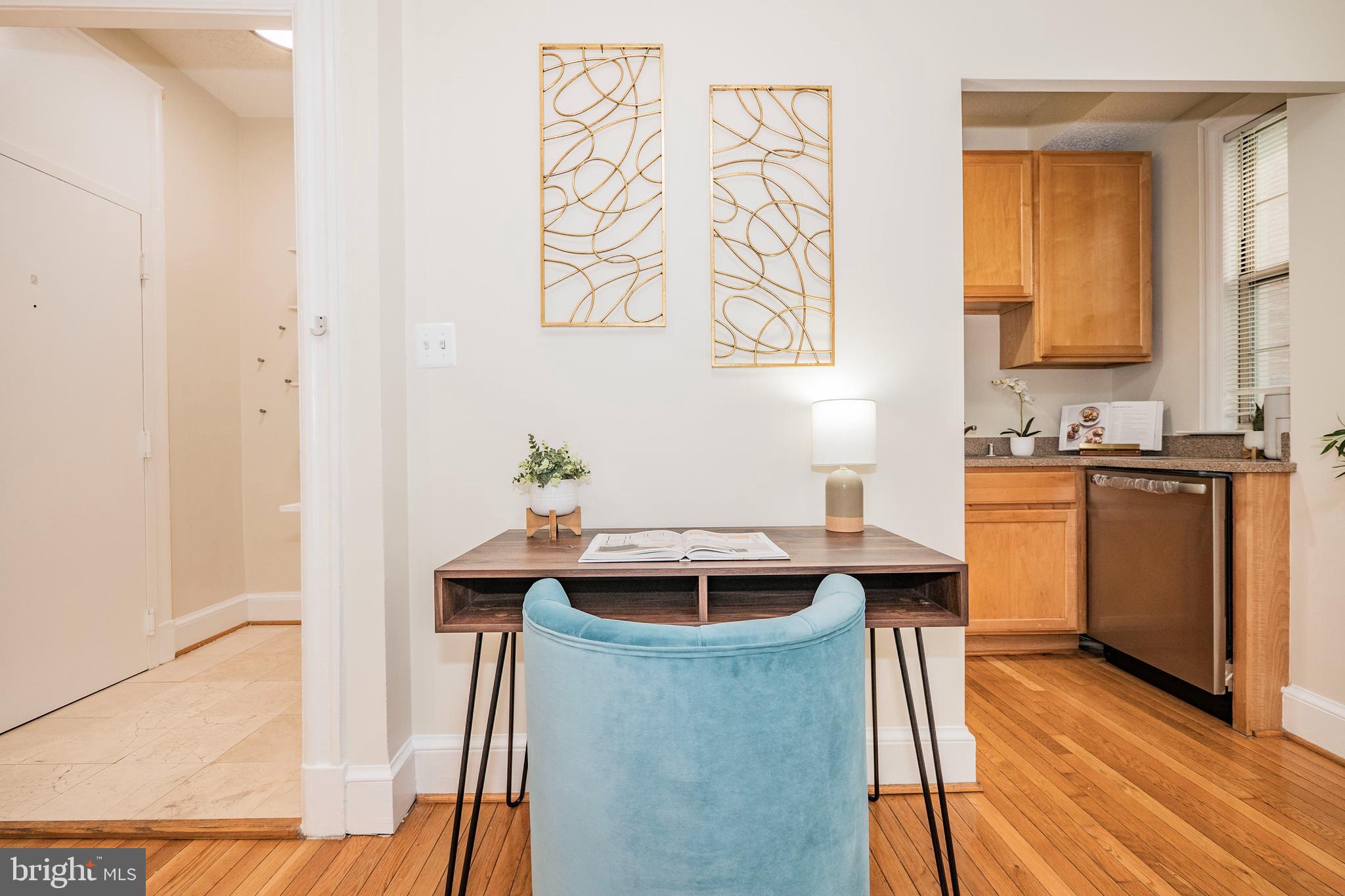 1401 Columbia Road Northwest, Unit 312 Washington, DC 20009 - Photo 12 of 39 Freshly Painted throughout!