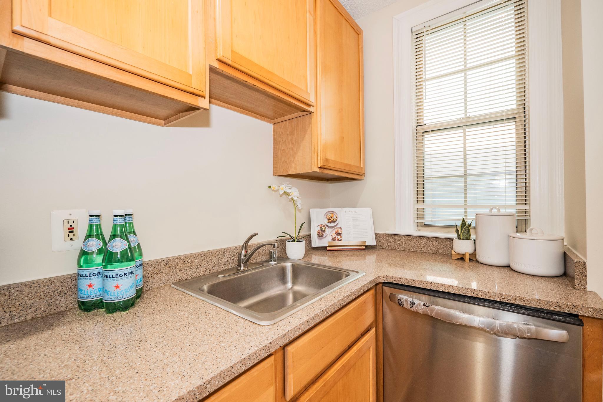 1401 Columbia Road Northwest, Unit 312 Washington, DC 20009 - Photo 16 of 39 Gallery Image 16