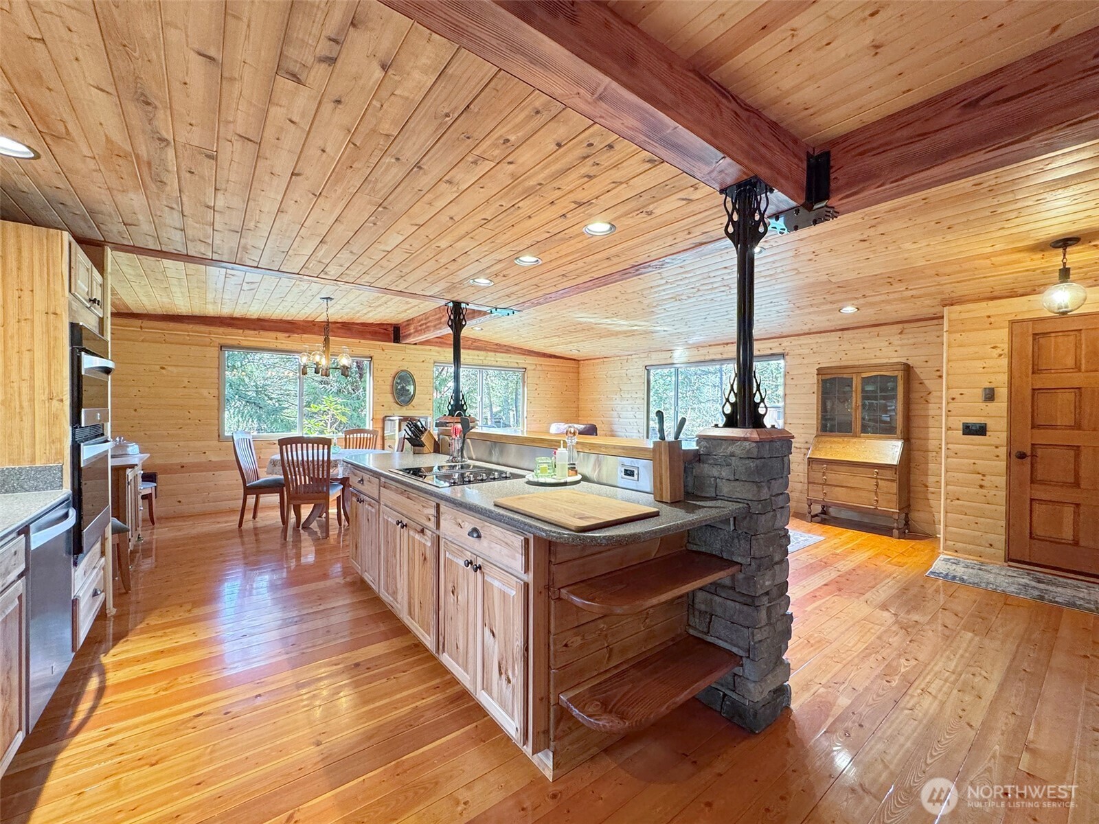504 Rife Road Port Angeles, WA 98363 - Photo 8 of 40 Gallery Image 8