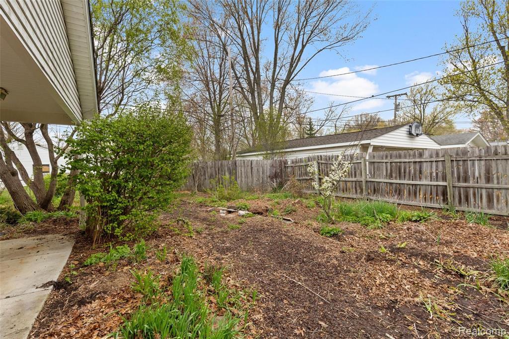 3009 Harvard Road Royal Oak, MI 48073 - Photo 16 of 19