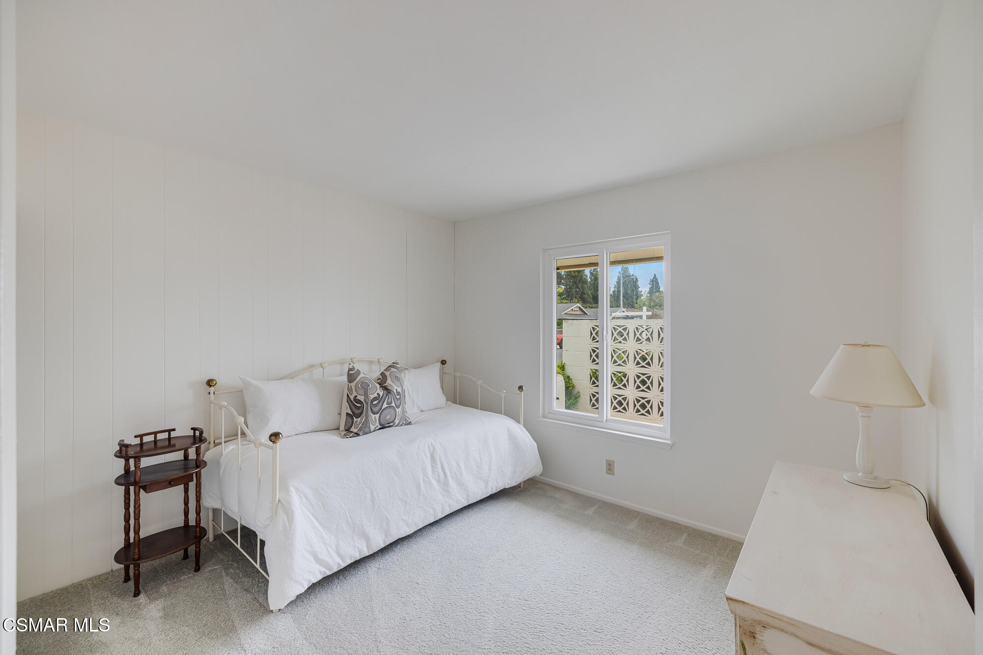 3491 Rivermore Street Camarillo, CA 93010 - Photo 29 of 49 a bedroom with a bed and a window