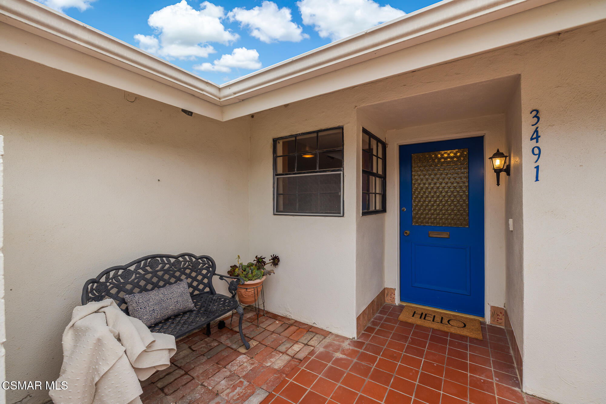 3491 Rivermore Street Camarillo, CA 93010 - Photo 6 of 49 a view of a hallway with seating area