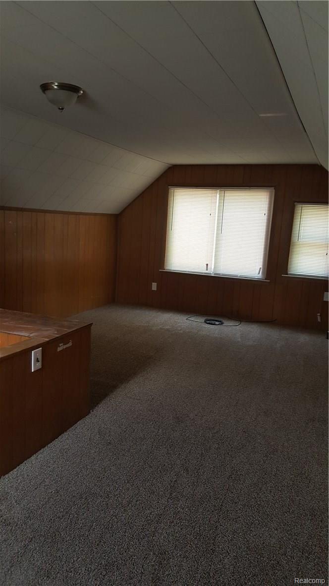 17384 Huntington Road Detroit, MI 48219 - Photo 14 of 15 mas bd rm 2.jpg