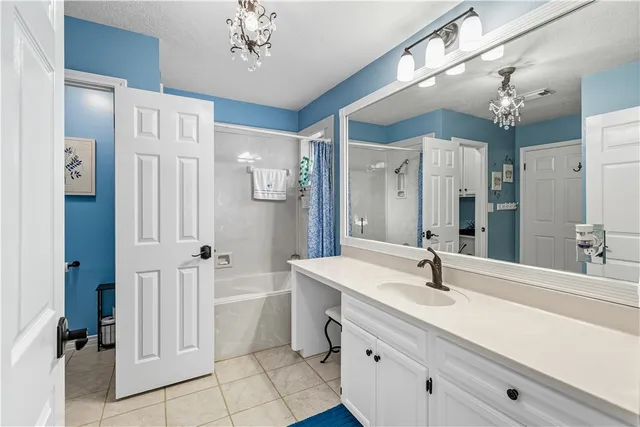 $379,000 | 125 Golfview Drive, Hilltop Lakes, TX 77871