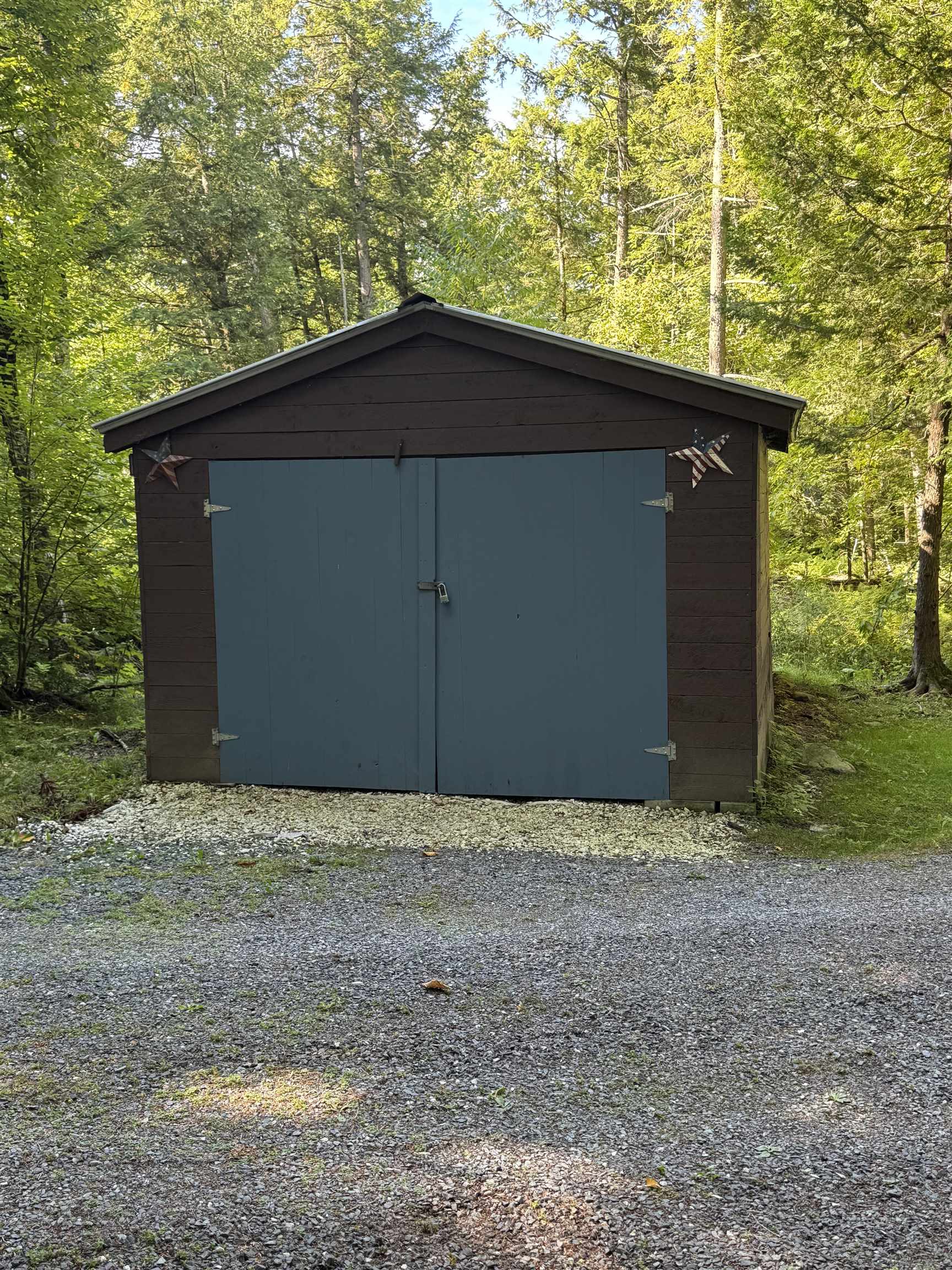 306 Hammond Shore Road Franklin, VT 05457 - Photo 2 of 5