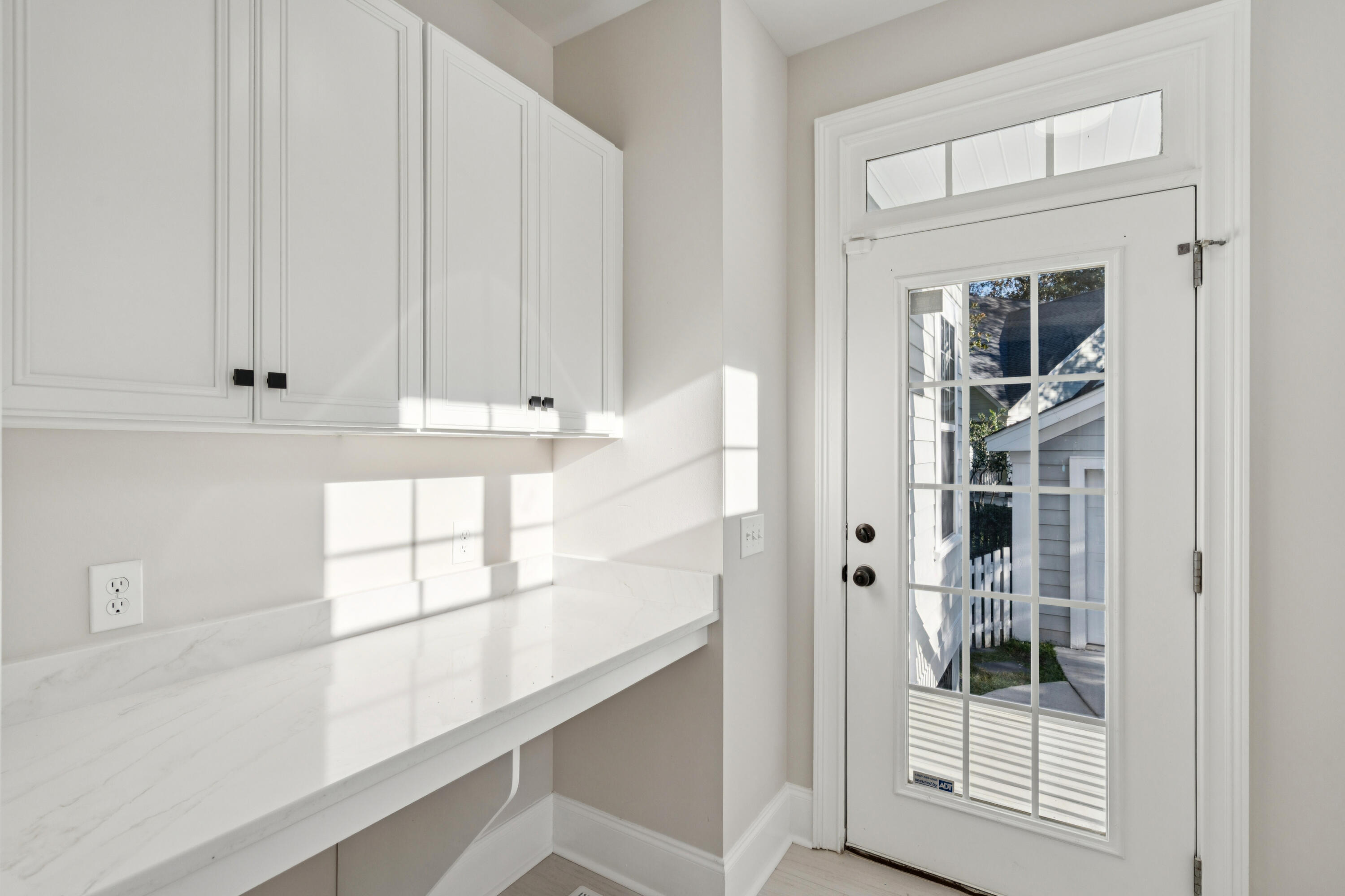 2315 High Tide Drive Charleston, SC 29414 - Photo 21 of 31 2315HighTideDr-KeenEyeMarketing-054