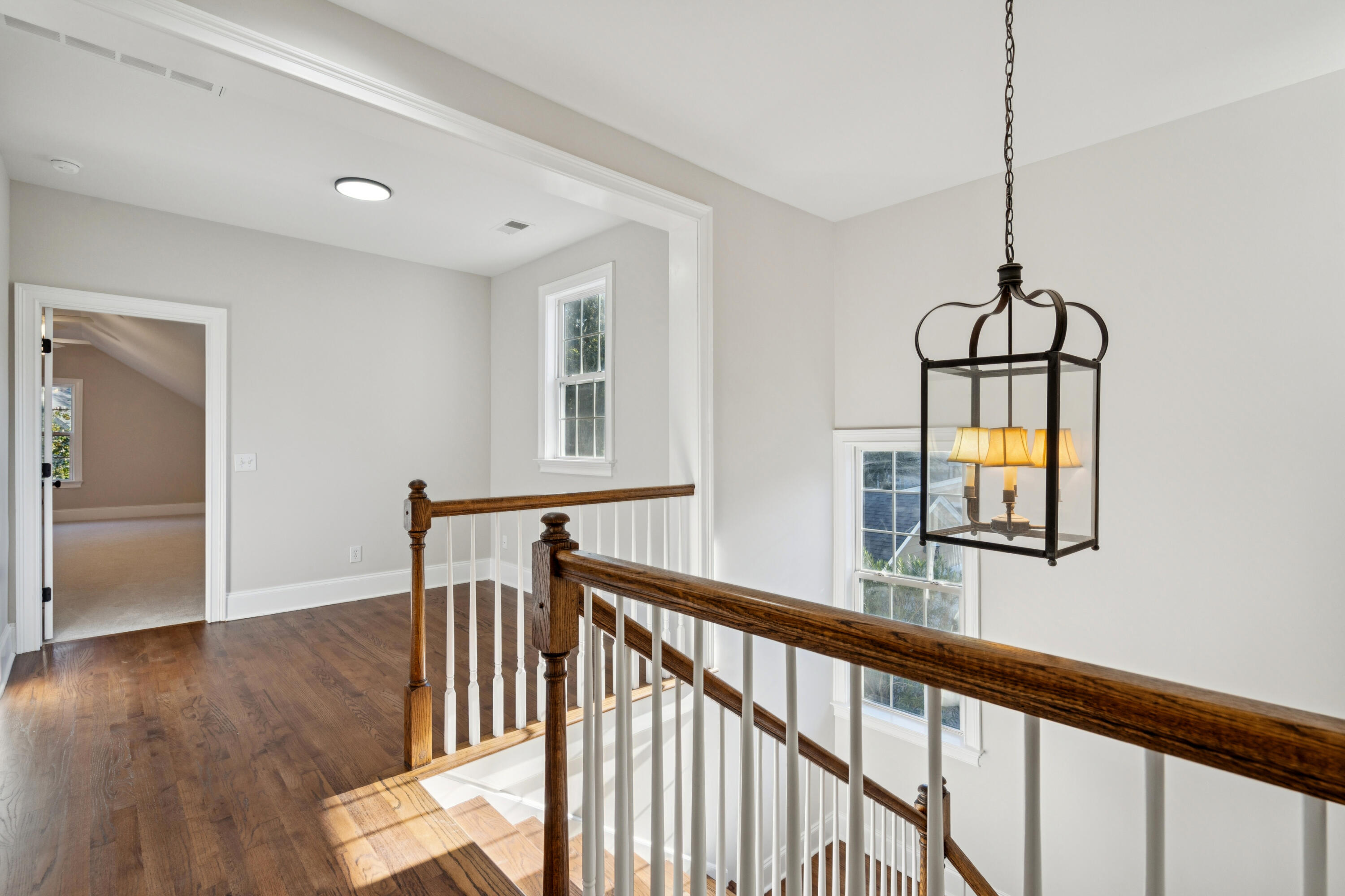 2315 High Tide Drive Charleston, SC 29414 - Photo 22 of 31 2315HighTideDr-KeenEyeMarketing-037