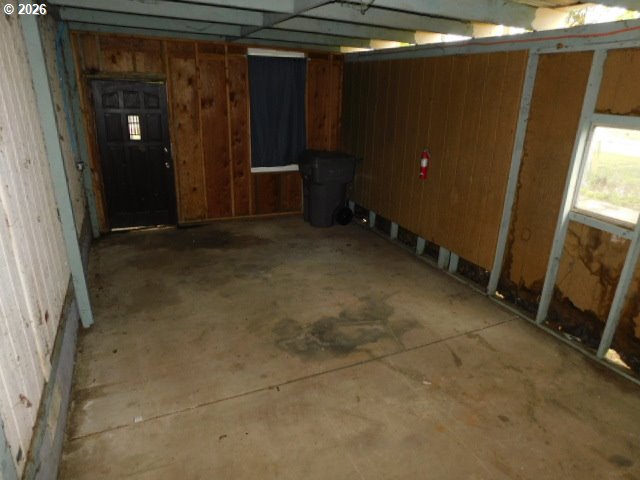 406 Chicago Street Northeast Albany, OR 97321 - Photo 16 of 19