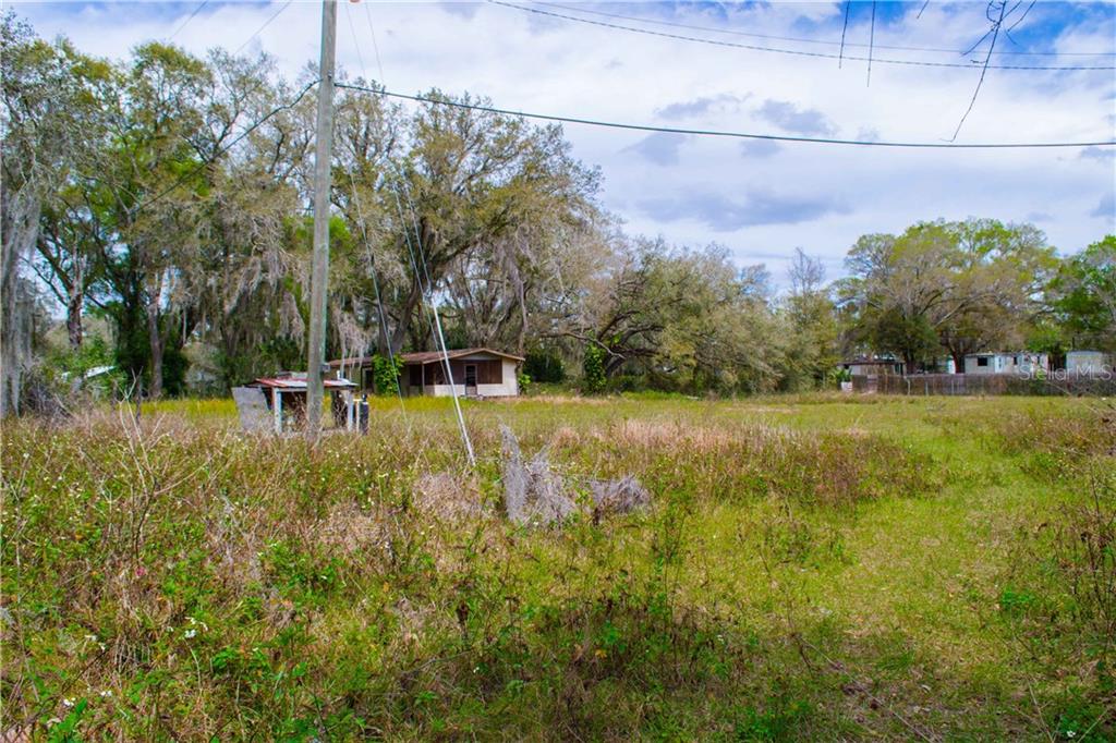 4610 Roebuck Road Plant City, FL 33567 - Photo 1 of 1 Gallery Image 1