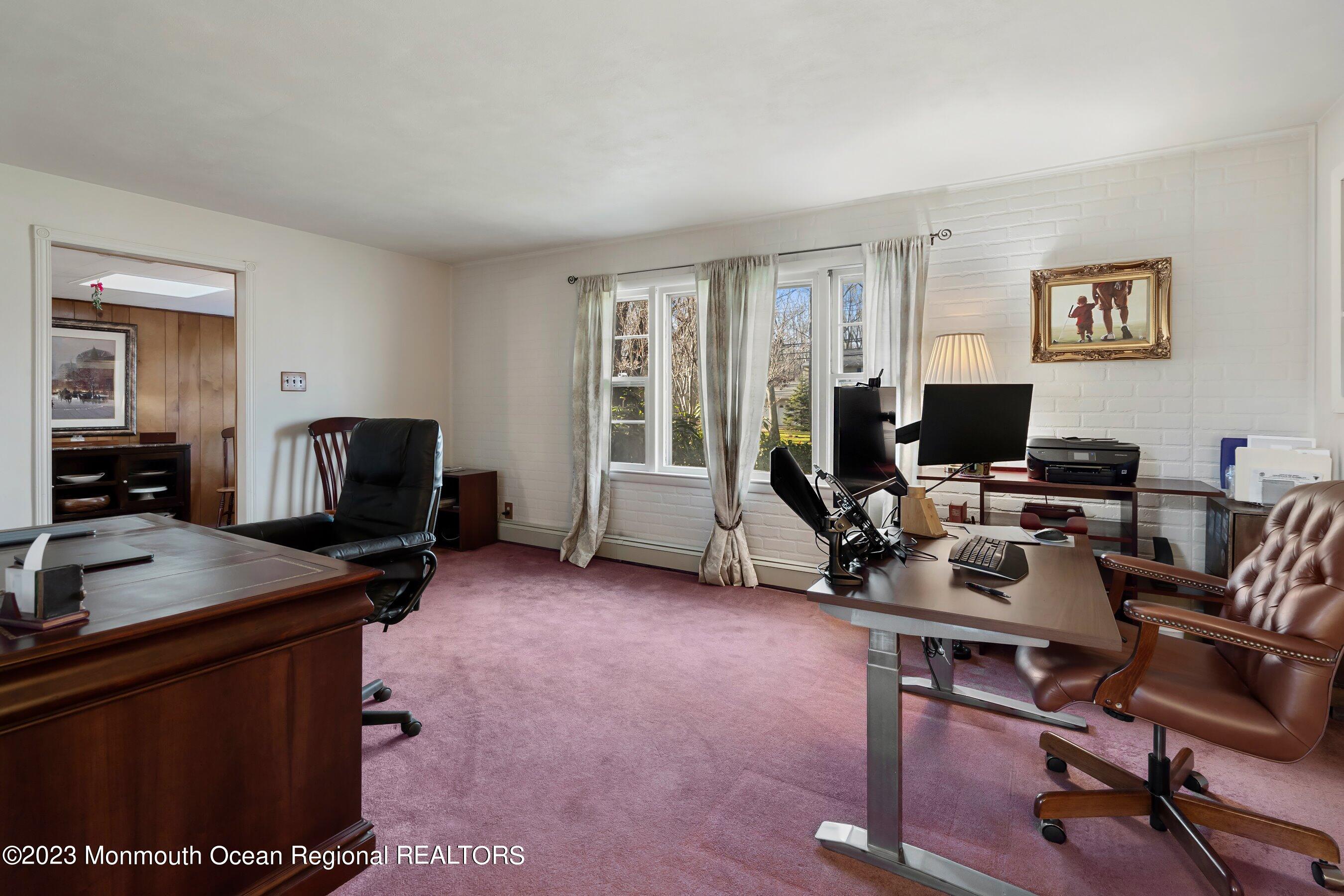 406 Millstone Road Clarksburg, NJ 08510 - Photo 8 of 31 09-Office
