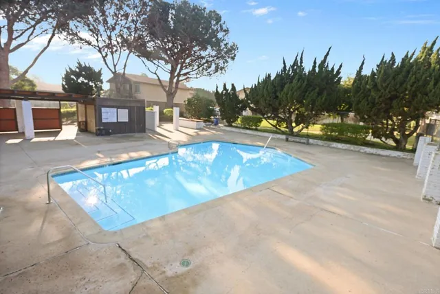 $470,000 | 444 Ridgeway Court, Spring Valley, CA 91977