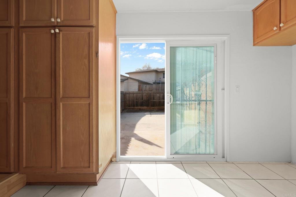 444 Ridgeway Court Spring Valley, CA 91977 - Photo 8 of 21