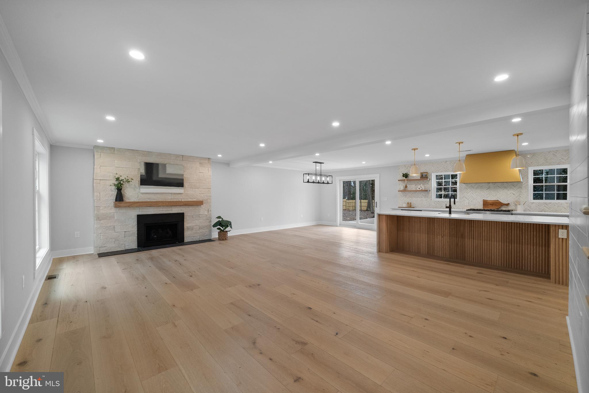 827 Weadley Road Wayne, PA 19087 - Photo 7 of 96