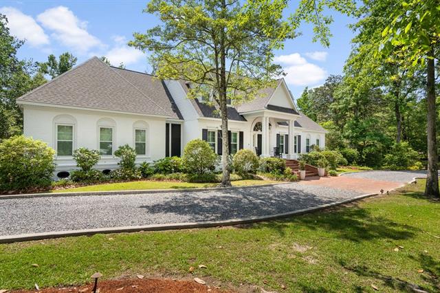 111 Maple Ridge Way Covington, LA 70433 - Photo 3 of 54