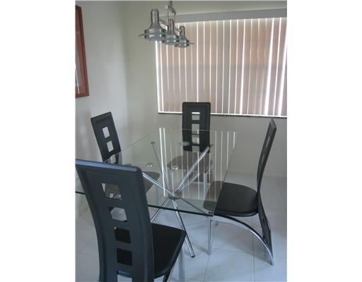 47 Brighton East, Unit B Boca Raton, FL 33434 - Photo 2 of 12 Additional Photo
