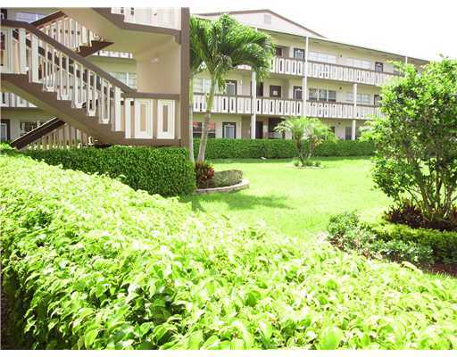 47 Brighton East, Unit B Boca Raton, FL 33434 - Photo 10 of 12 Additional Photo