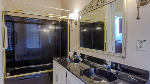 $244,000 | 1023 Cliff Street, Brookville, IN 47012