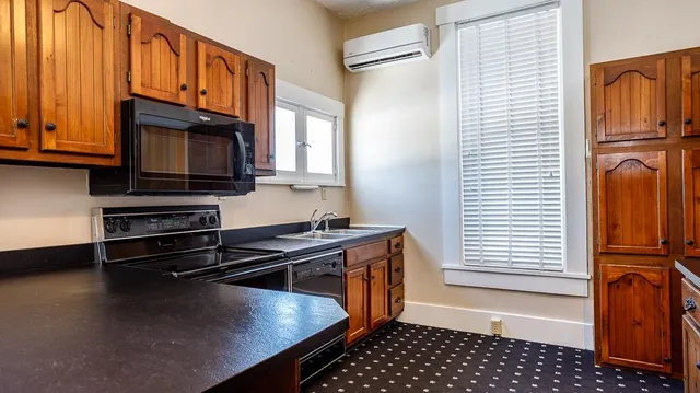 $244,000 | 1023 Cliff Street, Brookville, IN 47012