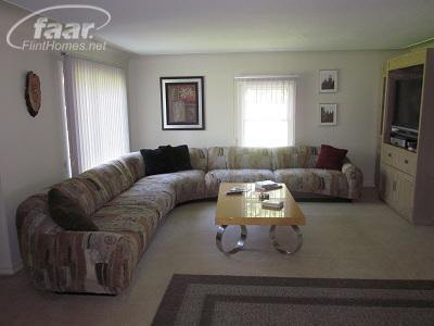 7318 Newberry Road Durand, MI 48429 - Photo 5 of 15 20211611-4.JPG