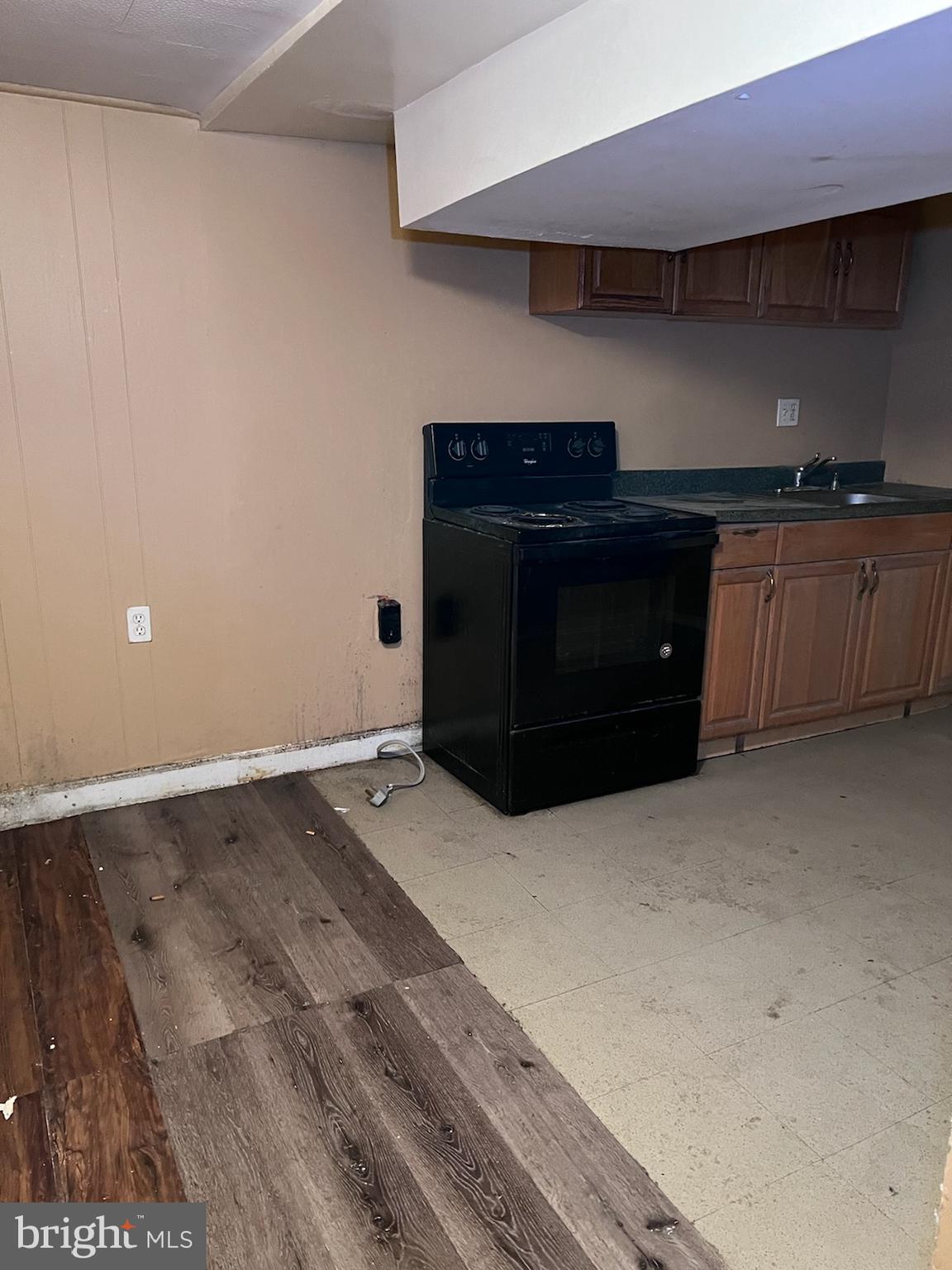 5617 Jamestown Road Hyattsville, MD 20782 - Photo 14 of 25