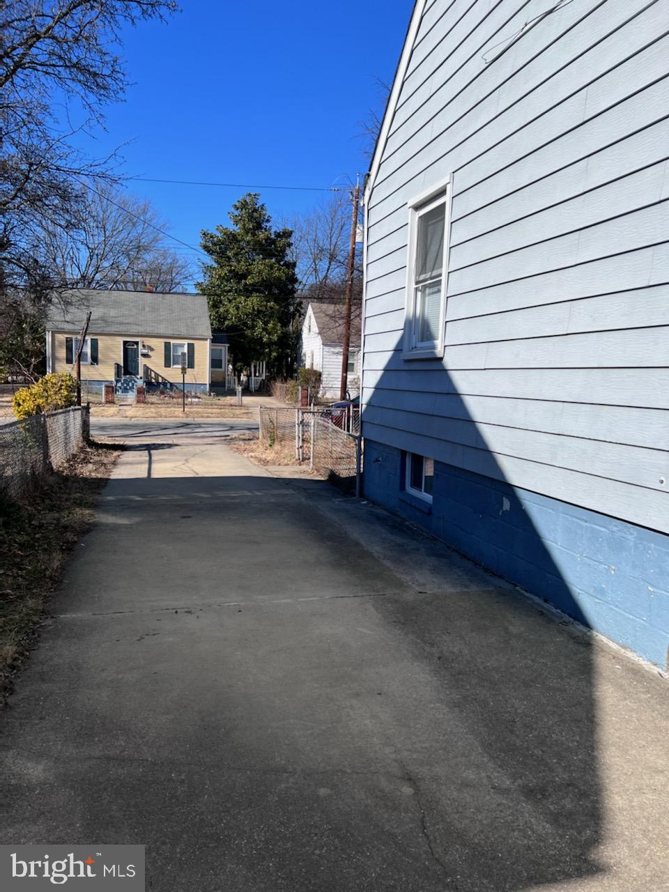 5617 Jamestown Road Hyattsville, MD 20782 - Photo 22 of 25